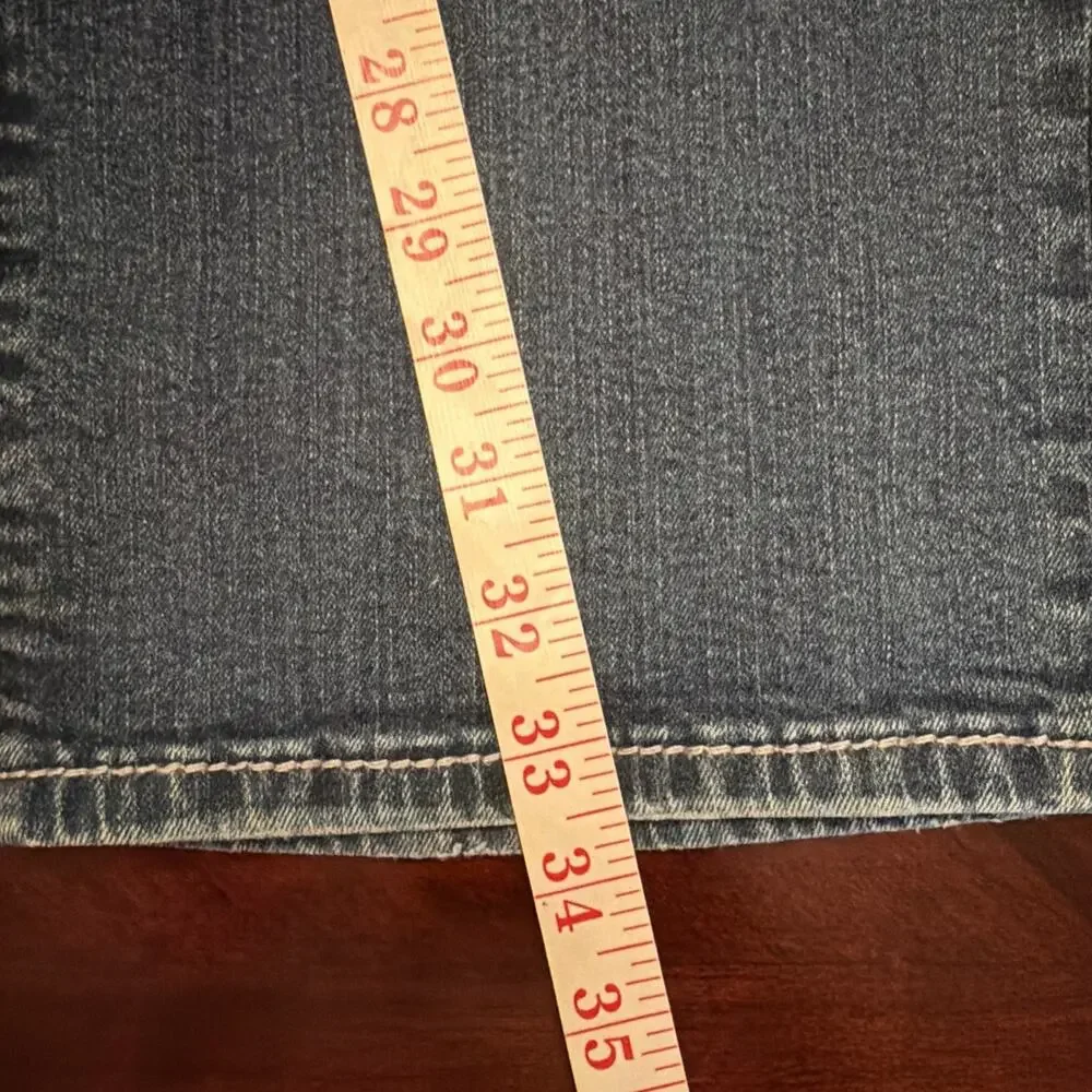 True Religion Ricky Mens Relaxed Straight Leg Blue Jeans Sz 42x33 Red Stitching